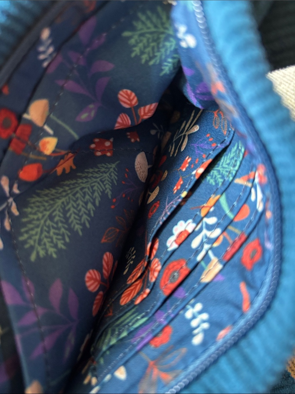 Sash Brand Women’s Blue Crossbody Sling Bag - Picture 5 of 5